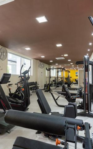 Studio para alugar com 49m², 1 quarto e 1 vaga Studio para alugar com 49m², 1 quarto e 1 vagaÁrea comum - academia