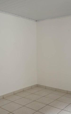 Casa para alugar com 40m², 1 quarto e sem vaga Casa para alugar com 40m², 1 quarto e sem vagaQuarto