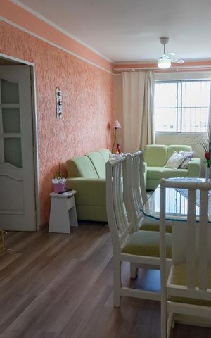 Apartamento para alugar com 72m², 2 quartos e 1 vaga Apartamento para alugar com 72m², 2 quartos e 1 vagaSala