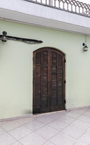 Casa à venda com 380m², 3 quartos e 6 vagasVaranda da Suíte 1