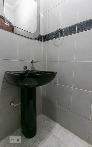 Casa à venda com 380m², 3 quartos e 6 vagasGaragem - Banheiro 6