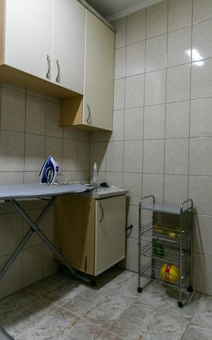 Casa à venda com 380m², 3 quartos e 6 vagasÁrea de Serviço