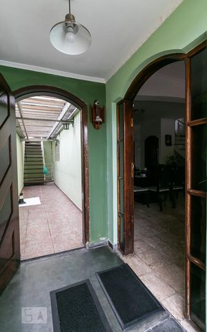 Casa à venda com 380m², 3 quartos e 6 vagasEntrada da Casa