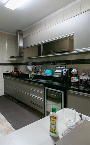 Casa à venda com 380m², 3 quartos e 6 vagasCozinha