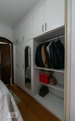 Casa à venda com 380m², 3 quartos e 6 vagasSuíte 3