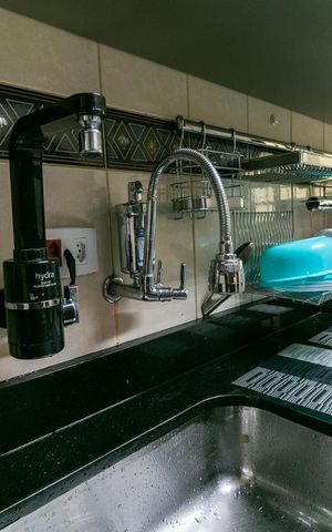 Casa à venda com 380m², 3 quartos e 6 vagasCozinha - Pia