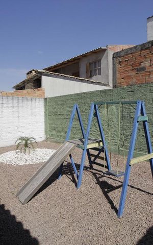 Casa à venda com 82m², 2 quartos e 3 vagasÁrea Externa