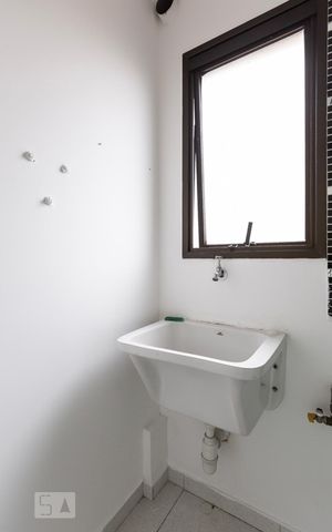 Apartamento à venda com 65m², 2 quartos e 1 vagaÁrea de Serviço