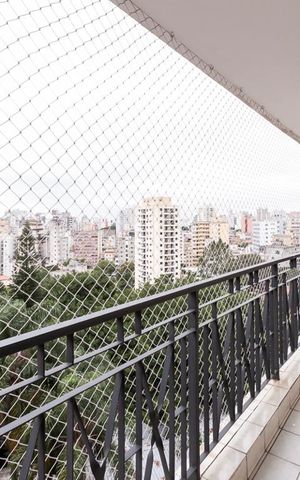 Apartamento à venda com 65m², 2 quartos e 1 vagaVaranda