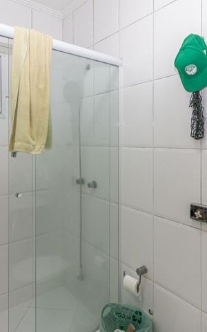 Casa à venda com 250m², 4 quartos e 2 vagas Casa à venda com 250m², 4 quartos e 2 vagasBanheiro da Suíte 2