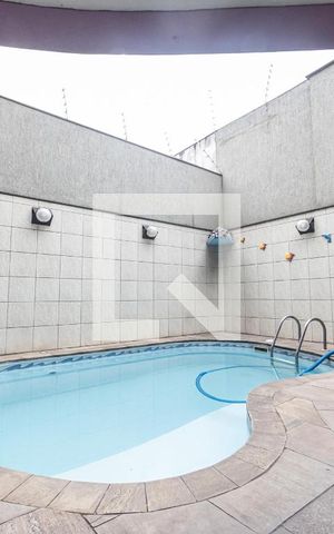 Casa à venda com 240m², 2 quartos e 2 vagas Casa à venda com 240m², 2 quartos e 2 vagasLazer