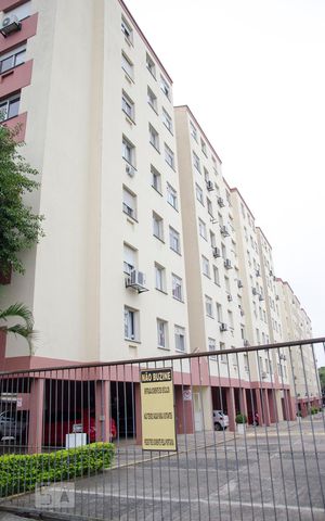 Apartamento à venda com 70m², 2 quartos e 1 vaga Apartamento à venda com 70m², 2 quartos e 1 vagaFachada