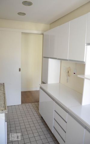 Apartamento à venda com 70m², 2 quartos e 1 vagaCozinha