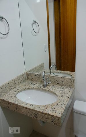 Apartamento para alugar com 40m², 1 quarto e sem vagaBanheiro