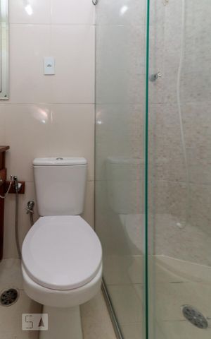 Apartamento à venda com 58m², 2 quartos e sem vaga Apartamento à venda com 58m², 2 quartos e sem vagaBanheiro