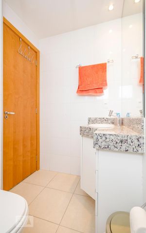 Apartamento para alugar com 63m², 2 quartos e 2 vagasBanheiro da Suíte 2