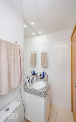 Apartamento para alugar com 63m², 2 quartos e 2 vagasBanheiro da Suíte 1