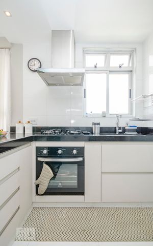 Apartamento para alugar com 63m², 2 quartos e 2 vagasCozinha