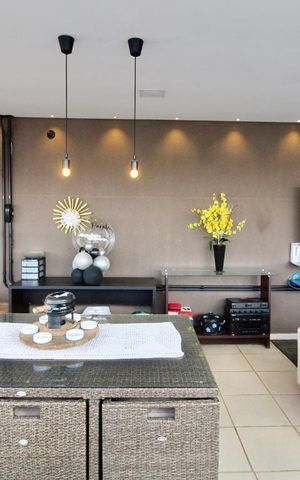Apartamento à venda com 168m², 4 quartos e 1 vaga Apartamento à venda com 168m², 4 quartos e 1 vagaCobertura - Sala