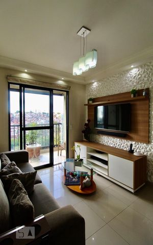 Apartamento à venda com 168m², 4 quartos e 1 vaga Apartamento à venda com 168m², 4 quartos e 1 vagaSala