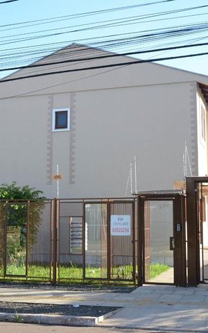 Casa à venda com 144m², 3 quartos e 2 vagasFachada
