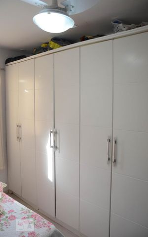 Casa à venda com 144m², 3 quartos e 2 vagasQuarto