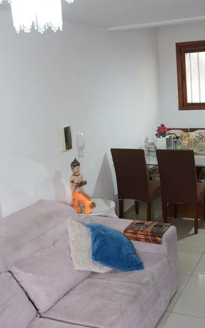 Casa à venda com 144m², 3 quartos e 2 vagasSala