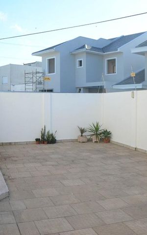 Casa à venda com 144m², 3 quartos e 2 vagasÁrea Externa