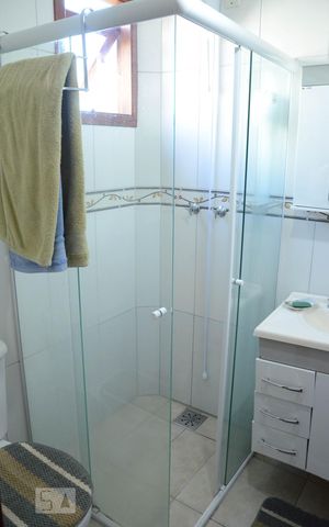 Casa à venda com 144m², 3 quartos e 2 vagasBanheiro