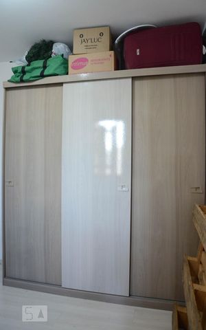 Casa à venda com 144m², 3 quartos e 2 vagasQuarto