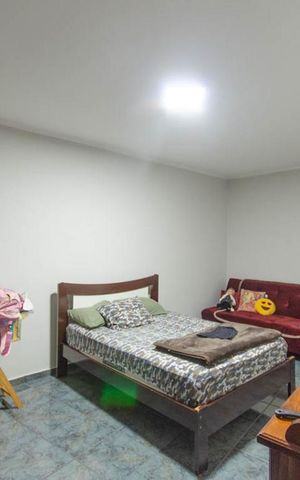 Casa à venda com 200m², 4 quartos e 2 vagasQuarto 2
