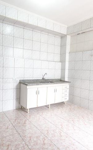 Casa à venda com 280m², 3 quartos e 2 vagas Casa à venda com 280m², 3 quartos e 2 vagasÁrea de serviço+ quintal