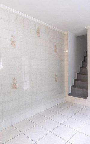 Casa à venda com 280m², 3 quartos e 2 vagas Casa à venda com 280m², 3 quartos e 2 vagasCozinha