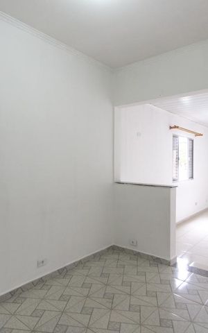 Casa à venda com 280m², 3 quartos e 2 vagas Casa à venda com 280m², 3 quartos e 2 vagasHome office