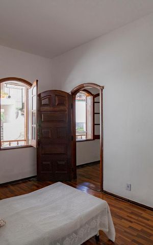 Casa para alugar com 403m², 5 quartos e 2 vagasQuarto