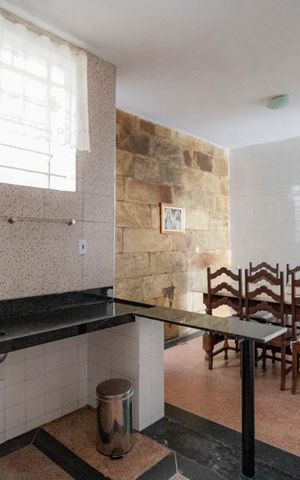 Casa para alugar com 403m², 5 quartos e 2 vagasCozinha