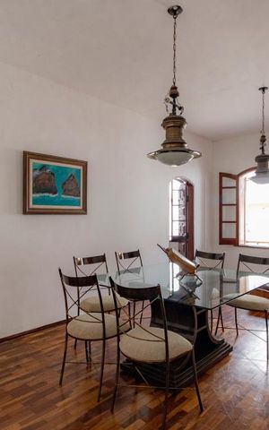 Casa para alugar com 403m², 5 quartos e 2 vagasSala