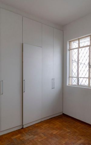 Casa para alugar com 403m², 5 quartos e 2 vagasQuarto