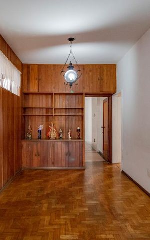 Casa para alugar com 403m², 5 quartos e 2 vagasSala