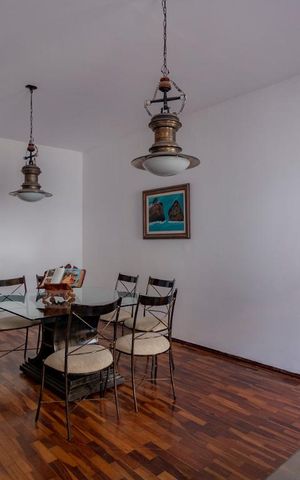Casa para alugar com 403m², 5 quartos e 2 vagasSala