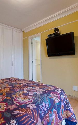 Apartamento à venda com 160m², 3 quartos e 2 vagas Apartamento à venda com 160m², 3 quartos e 2 vagasSuíte Master
