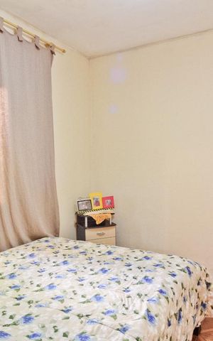 Casa à venda com 258m², 4 quartos e 3 vagas Casa à venda com 258m², 4 quartos e 3 vagasQuarto 4
