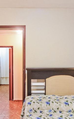 Casa à venda com 258m², 4 quartos e 3 vagas Casa à venda com 258m², 4 quartos e 3 vagasQuarto 4