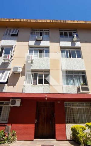 Apartamento à venda com 64m², 2 quartos e 1 vaga Apartamento à venda com 64m², 2 quartos e 1 vagaFachada do Bloco