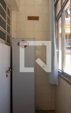 Apartamento à venda com 64m², 2 quartos e 1 vaga Apartamento à venda com 64m², 2 quartos e 1 vagaÁrea de Serviço