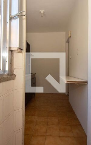 Apartamento à venda com 64m², 2 quartos e 1 vaga Apartamento à venda com 64m², 2 quartos e 1 vagaÁrea de Serviço