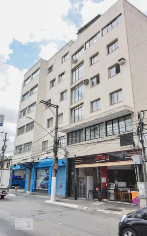 Apartamento para alugar com 75m², 1 quarto e sem vagaFachada