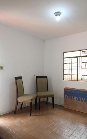 Casa à venda com 208m², 4 quartos e 2 vagasSala casa 2