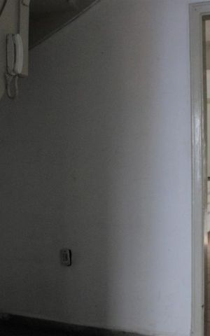 Casa à venda com 100m², 4 quartos e 1 vagaHall escada