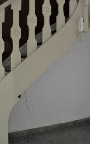 Casa à venda com 100m², 4 quartos e 1 vagaHall escada